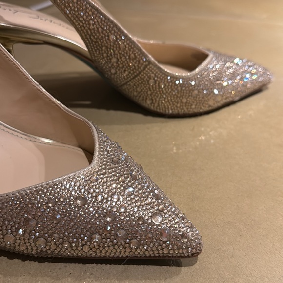 Betsey Johnson Slingback Heels - Picture 6 of 8